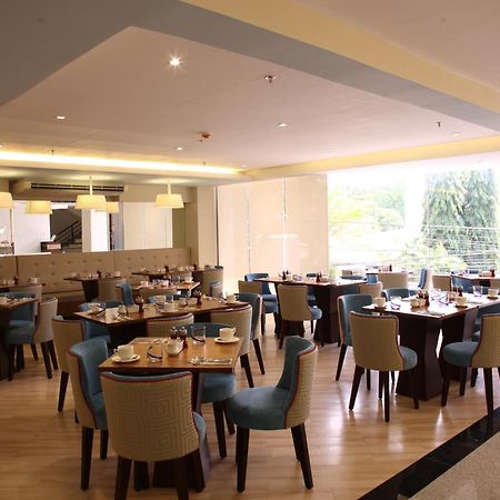 St Mark Hotel Себу Экстерьер фото