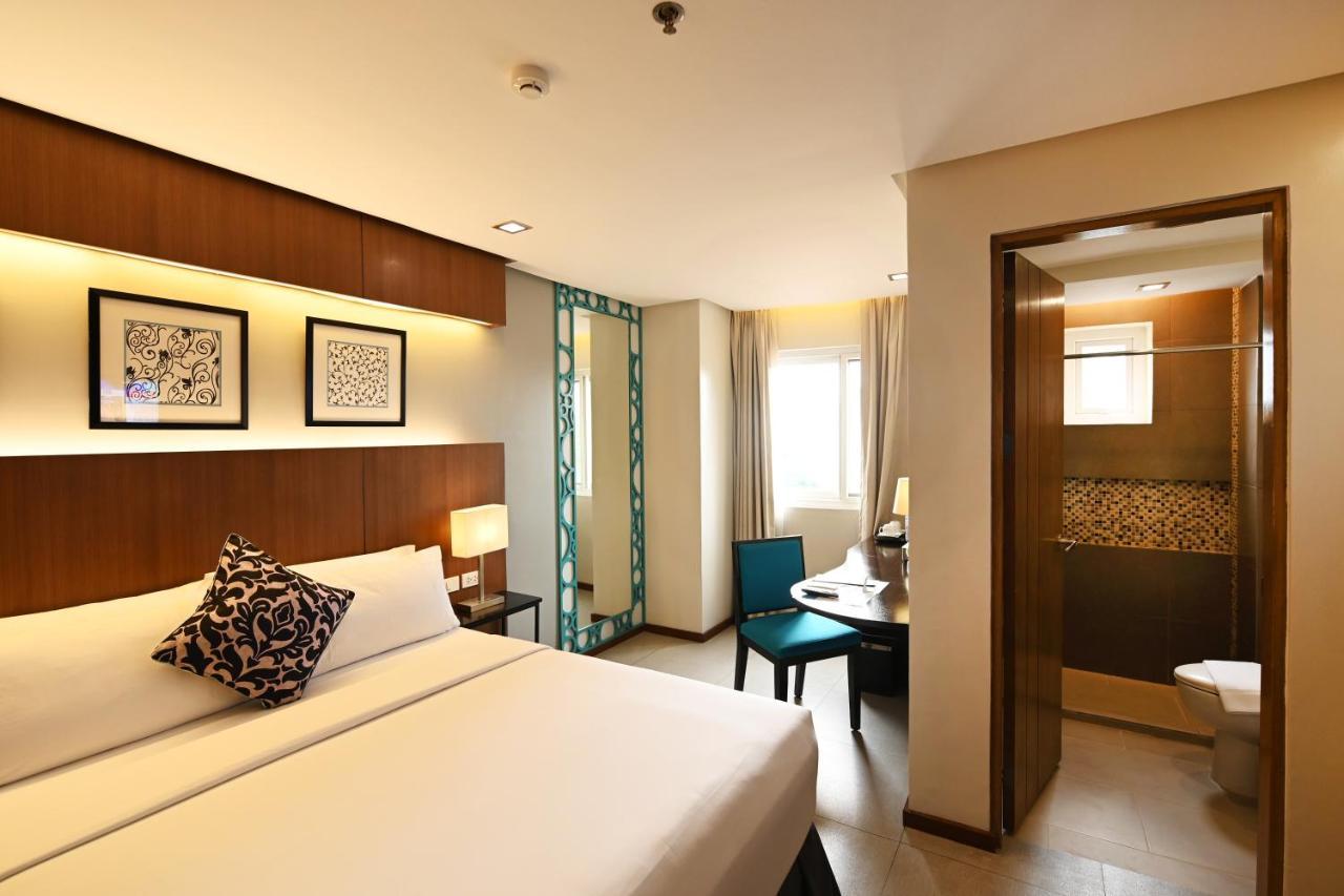 St Mark Hotel Себу Экстерьер фото